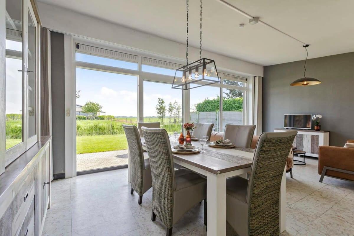 Villa Huswell - Bungalow With Garden At 5 Minutes From The Beach De Haan Exterior foto